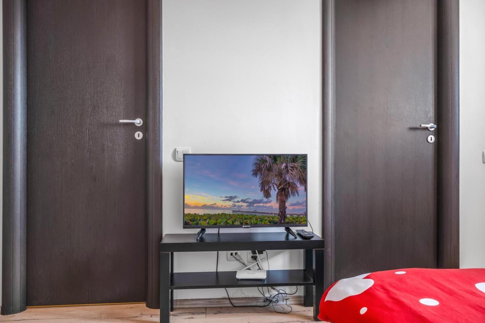 Anca House Apartment Букурещ Екстериор снимка